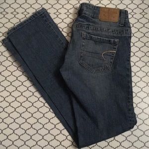 American Eagle Straight Leg Jeans